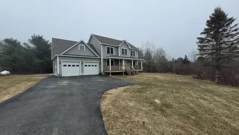 3 Bowen Drive Hampden ME 04444