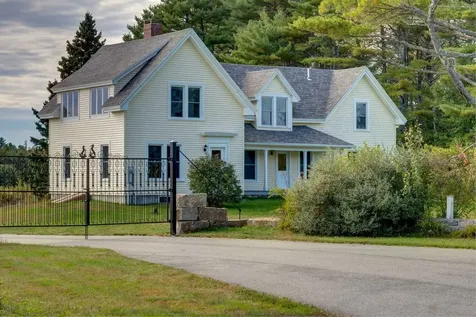 77 Watsons Reach Sullivan ME 04664