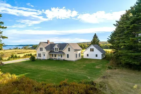 77 Watsons Reach Sullivan ME 04664