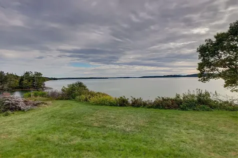 77 Watsons Reach Sullivan ME 04664