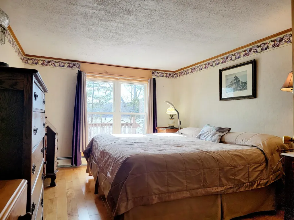 24 Abbotts Lane Verona Island ME 04416