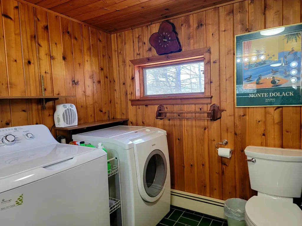 24 Abbotts Lane Verona Island ME 04416