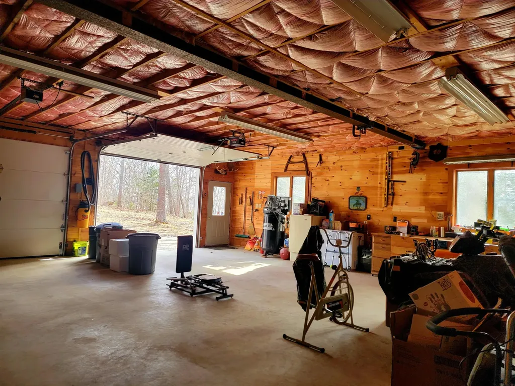 24 Abbotts Lane Verona Island ME 04416
