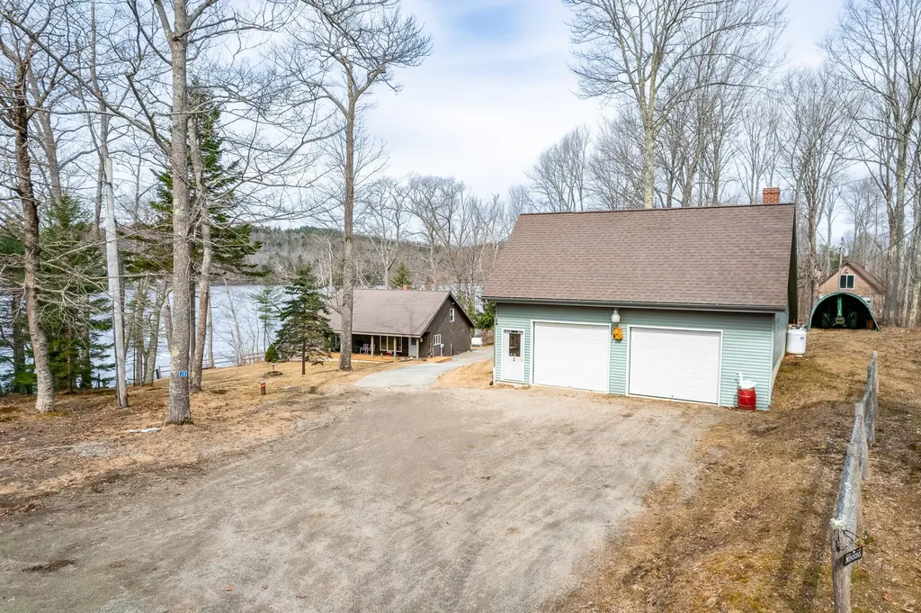 24 Abbotts Lane Verona Island ME 04416