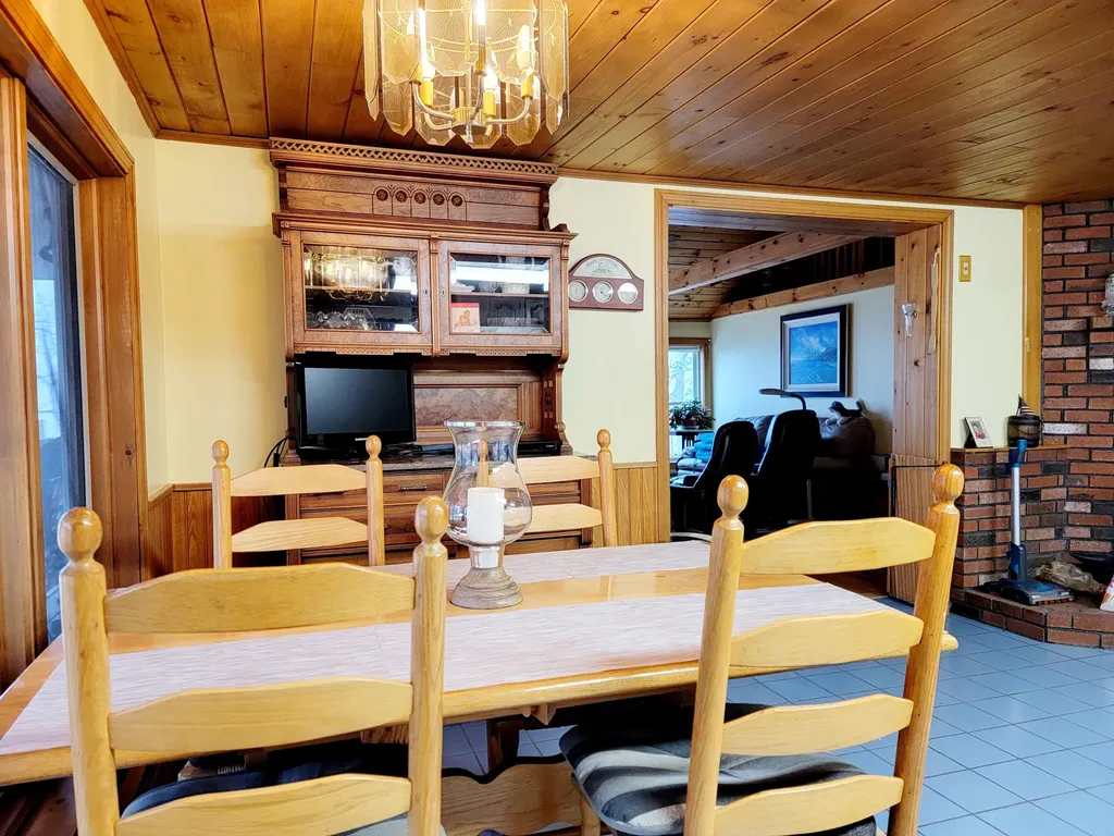 24 Abbotts Lane Verona Island ME 04416
