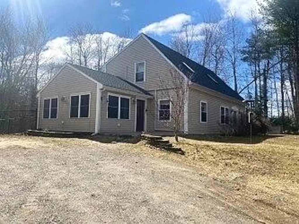 199 Mills Road Whitefield ME 04353