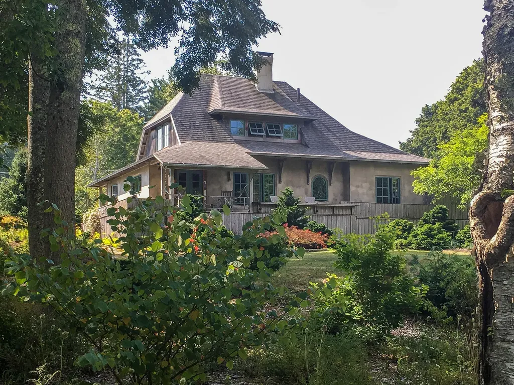 11 & 29 Pressey Village Road Deer Isle ME 04627