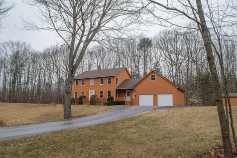 7 Picnic Hill Road Freeport ME 04032