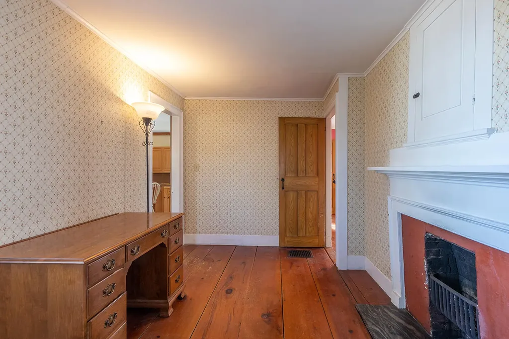 12 Knox Street Thomaston ME 04861