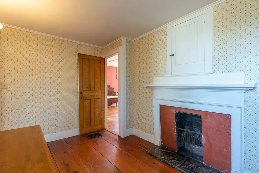 12 Knox Street Thomaston ME 04861