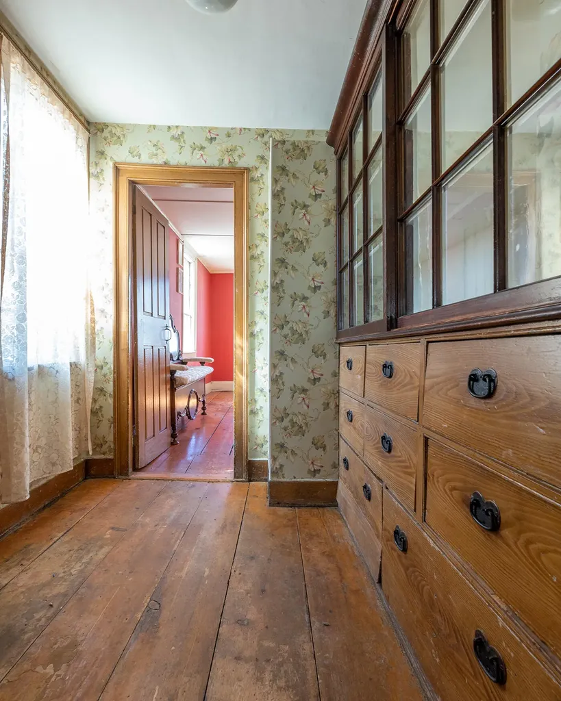 12 Knox Street Thomaston ME 04861