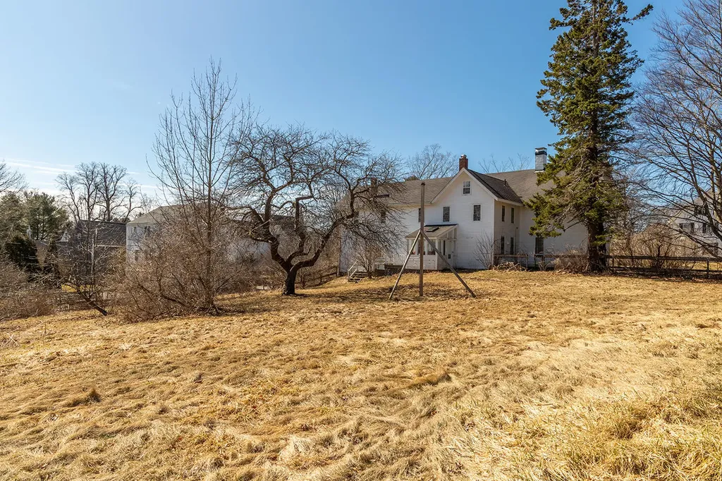 12 Knox Street Thomaston ME 04861