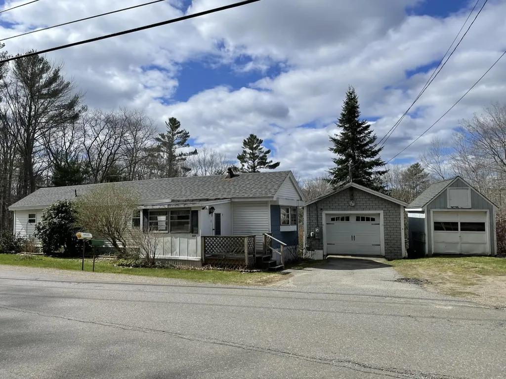 332 Depot Street Waldoboro ME 04572