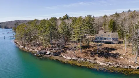 34 Partridge Road Boothbay ME 04537