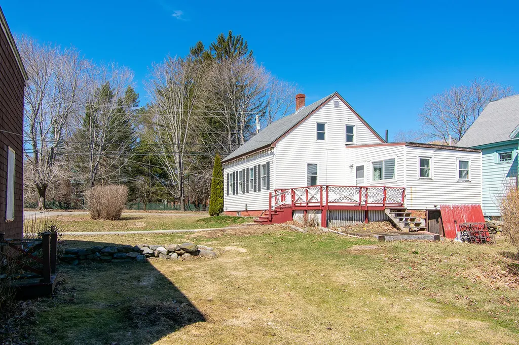 473 Old County Road Rockland ME 04841