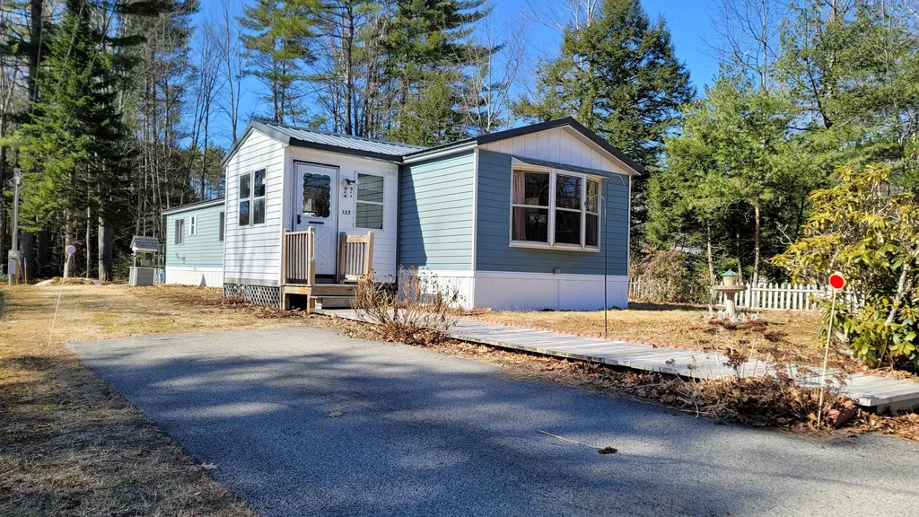 137 New Dam Road Sanford ME 04073