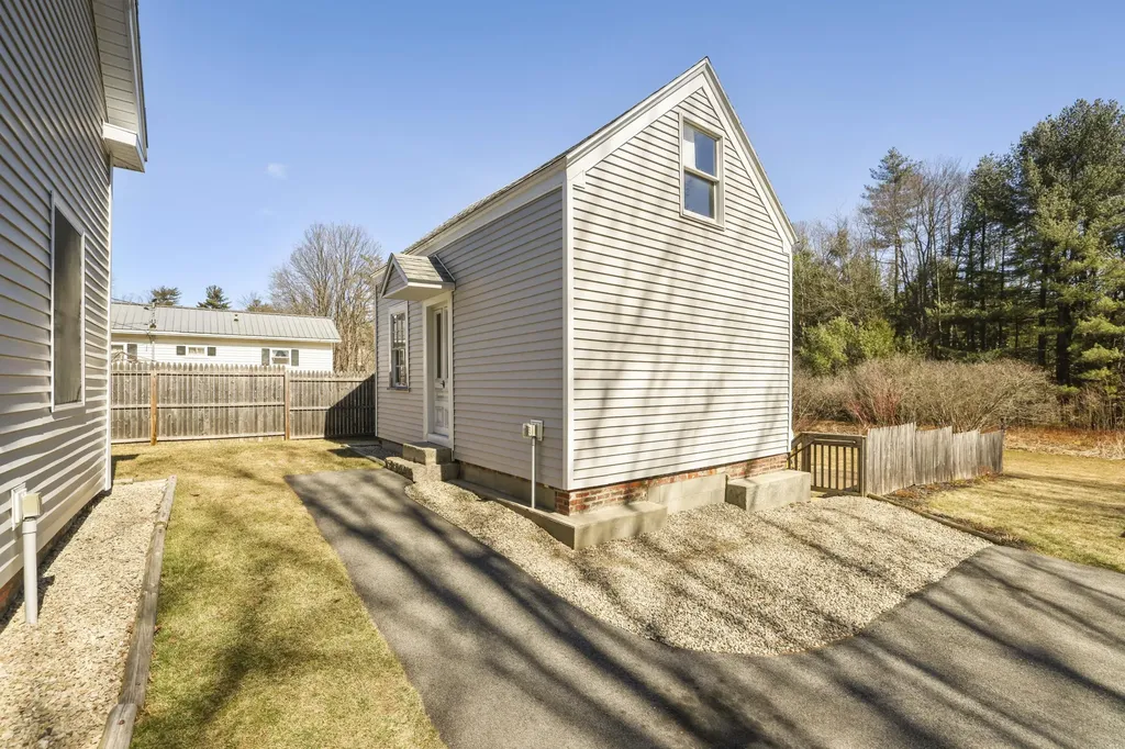 62 School Street Berwick ME 03901