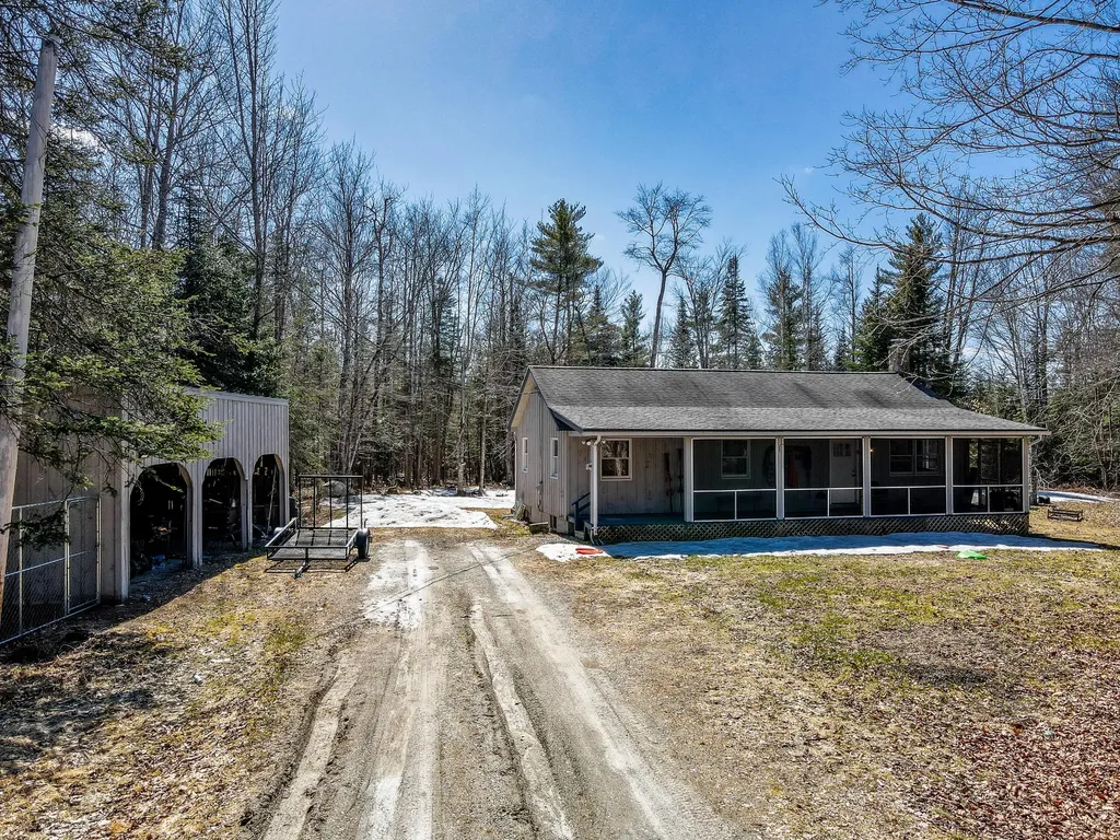92 Dunn Road Belgrade ME 04917