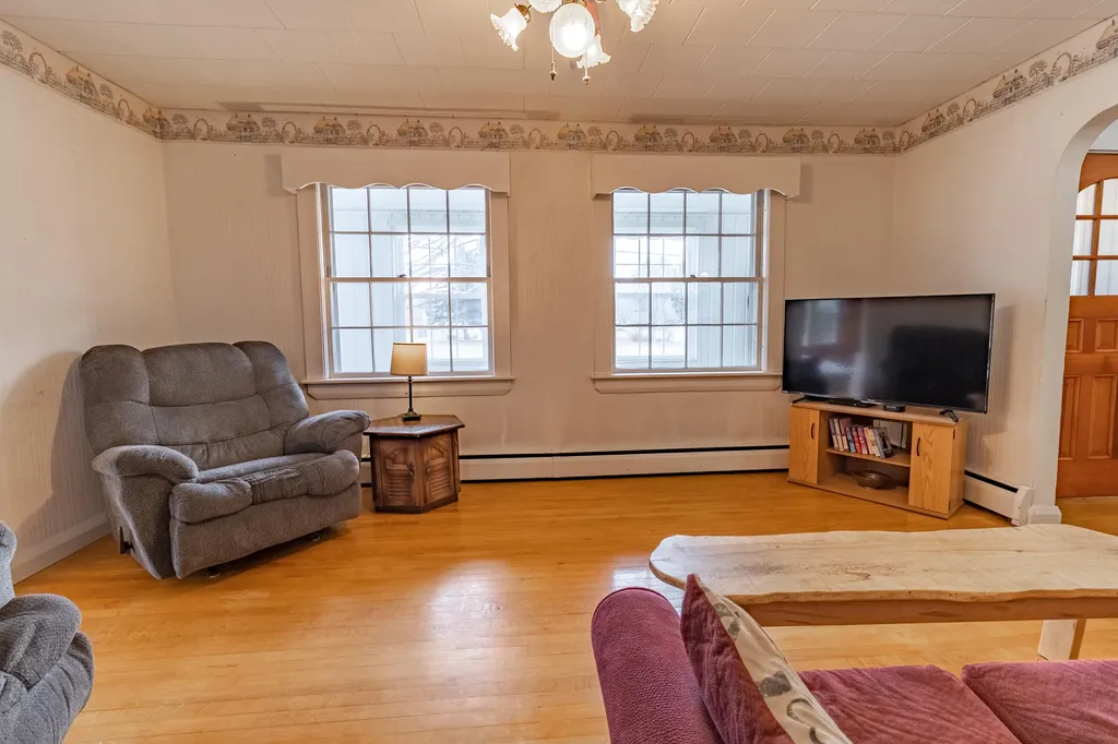 13 Robbins Avenue Dixfield ME 04224