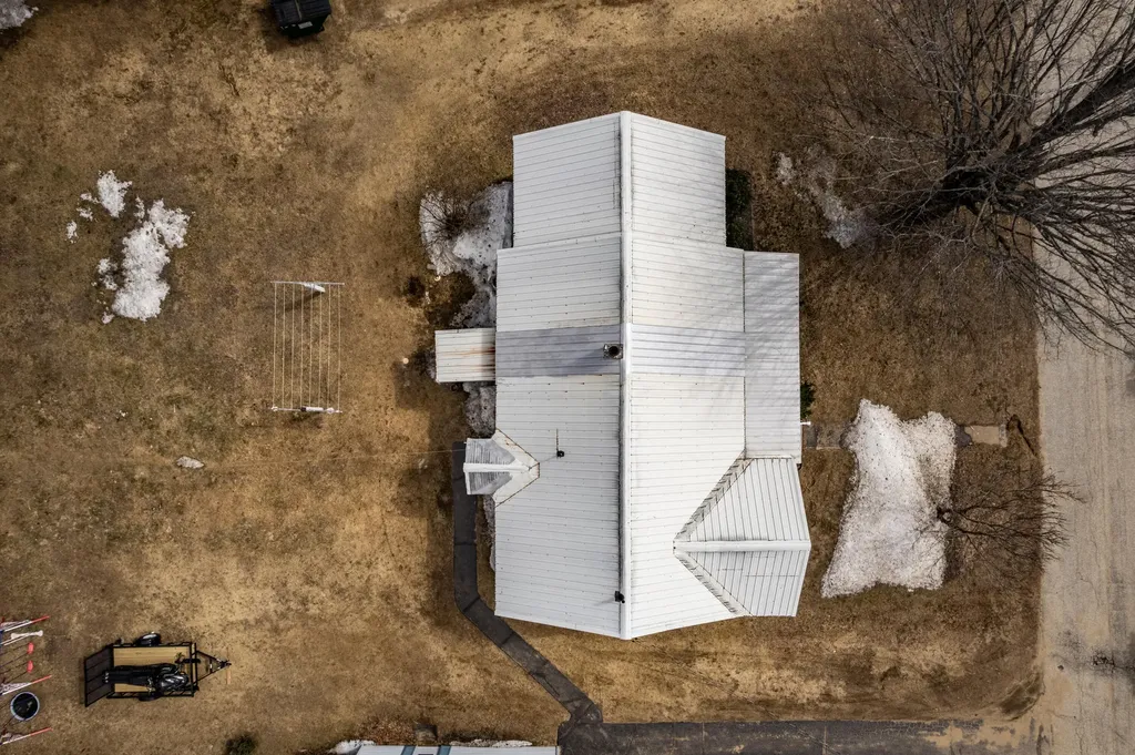 13 Robbins Avenue Dixfield ME 04224