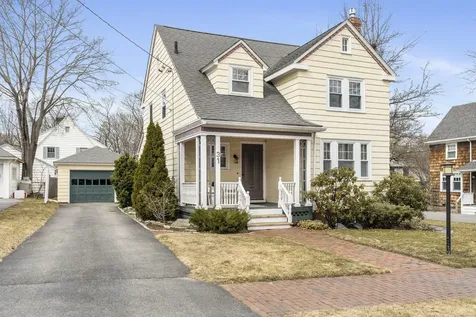 31 Woodmont Street Portland ME 04102