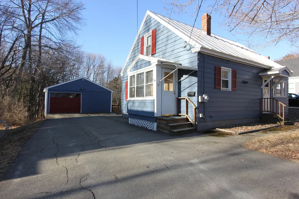 16 Franklin Street Waterville ME 04901