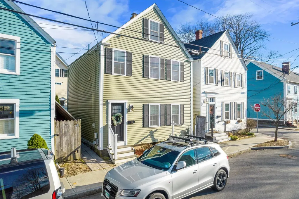 64 Mcdonough Street Portsmouth NH 03801