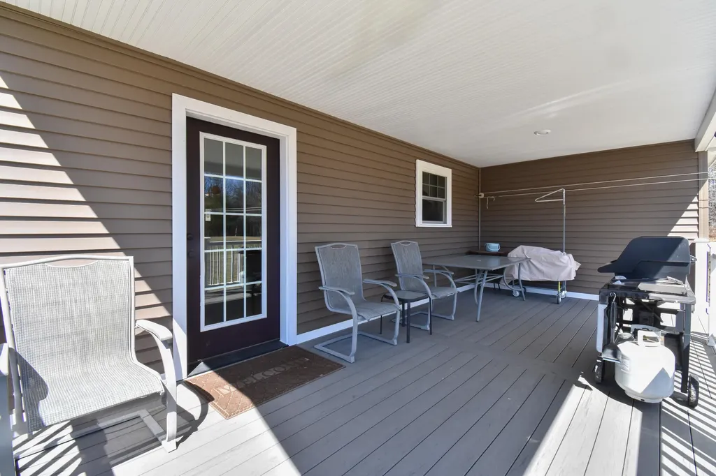 57 W Merrill Road Topsham ME 04086