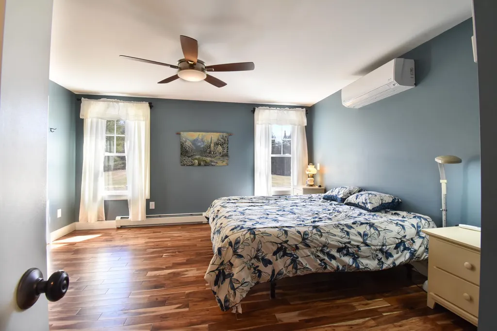 57 W Merrill Road Topsham ME 04086