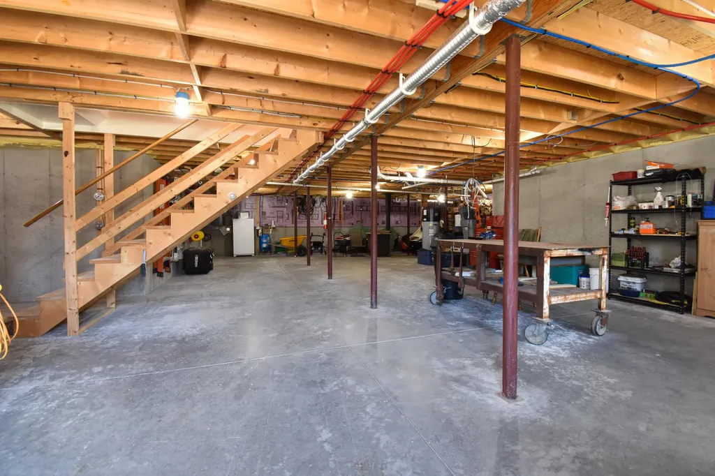 57 W Merrill Road Topsham ME 04086