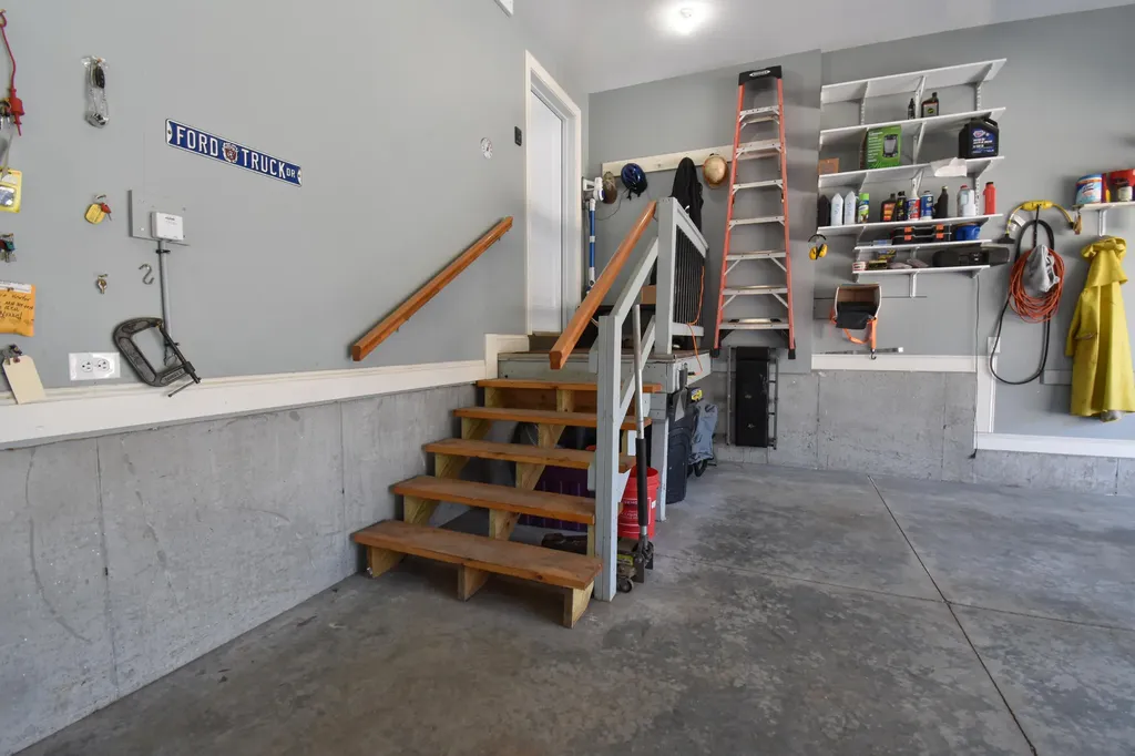 57 W Merrill Road Topsham ME 04086