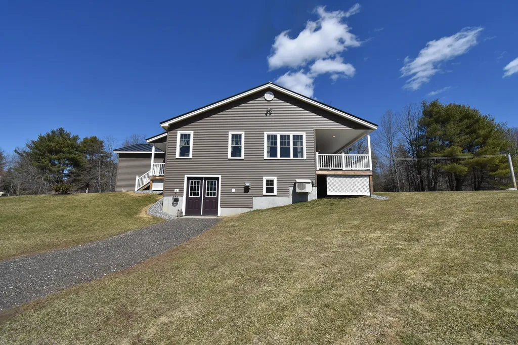 57 W Merrill Road Topsham ME 04086