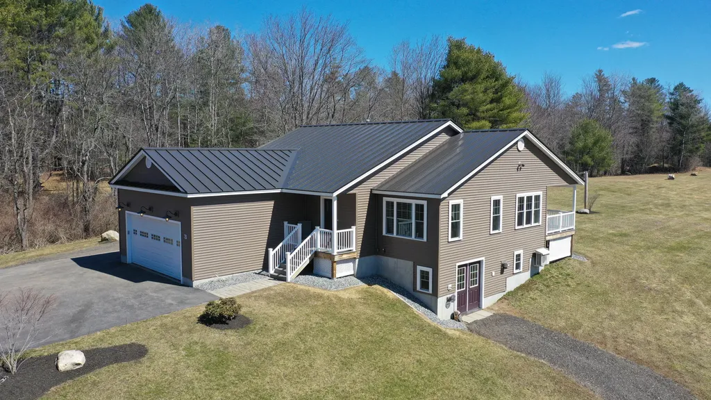 57 W Merrill Road Topsham ME 04086