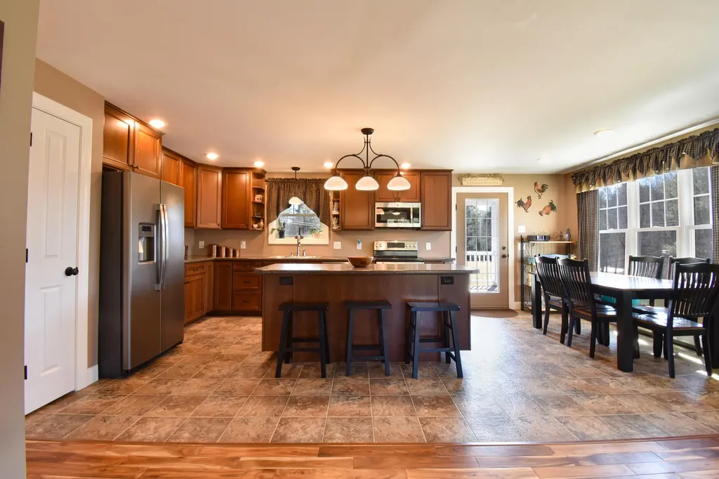 57 W Merrill Road Topsham ME 04086