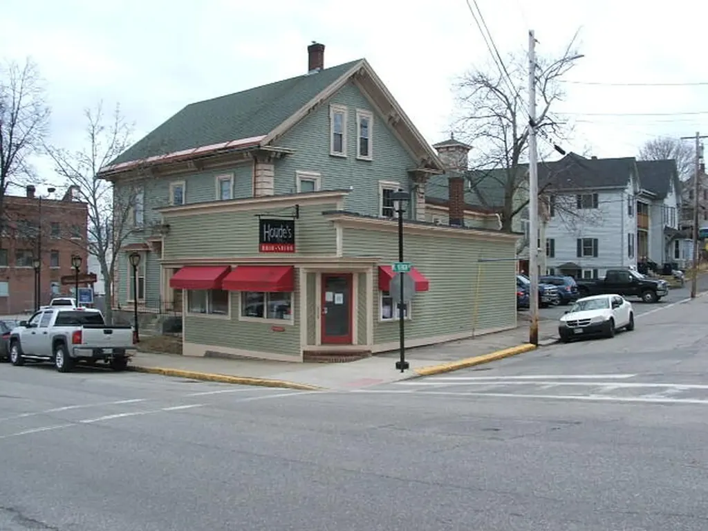 111 Alfred Street Biddeford ME 04005