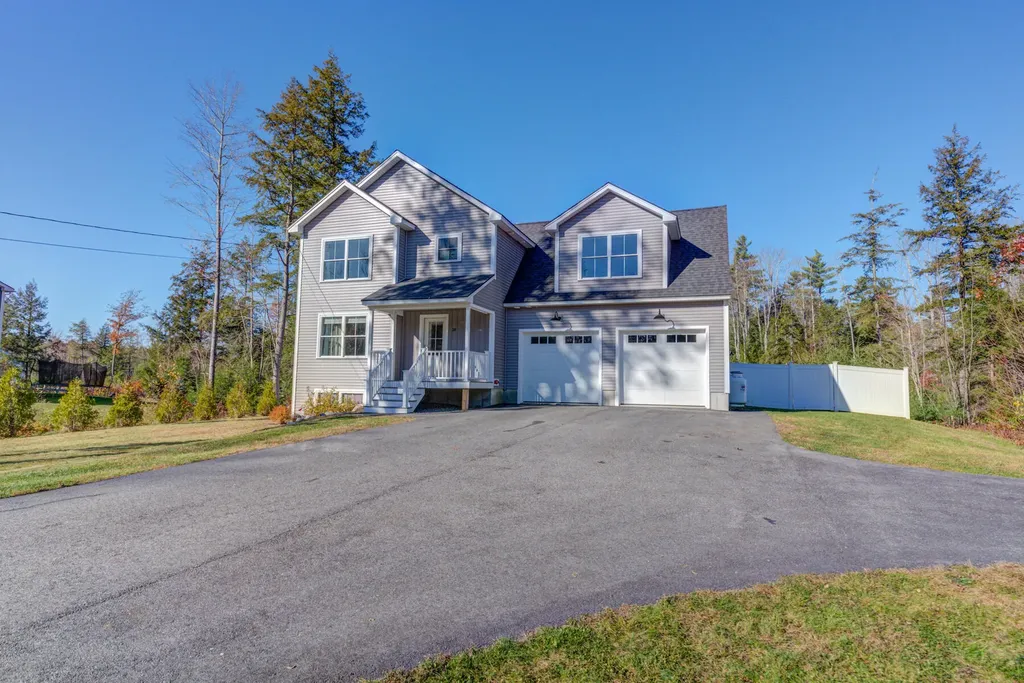 28 Spiller Road Gorham ME 04038