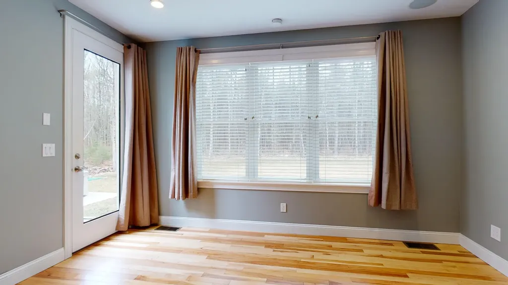 85 Farm View Way Wells ME 04090
