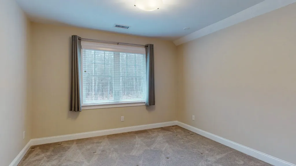 85 Farm View Way Wells ME 04090