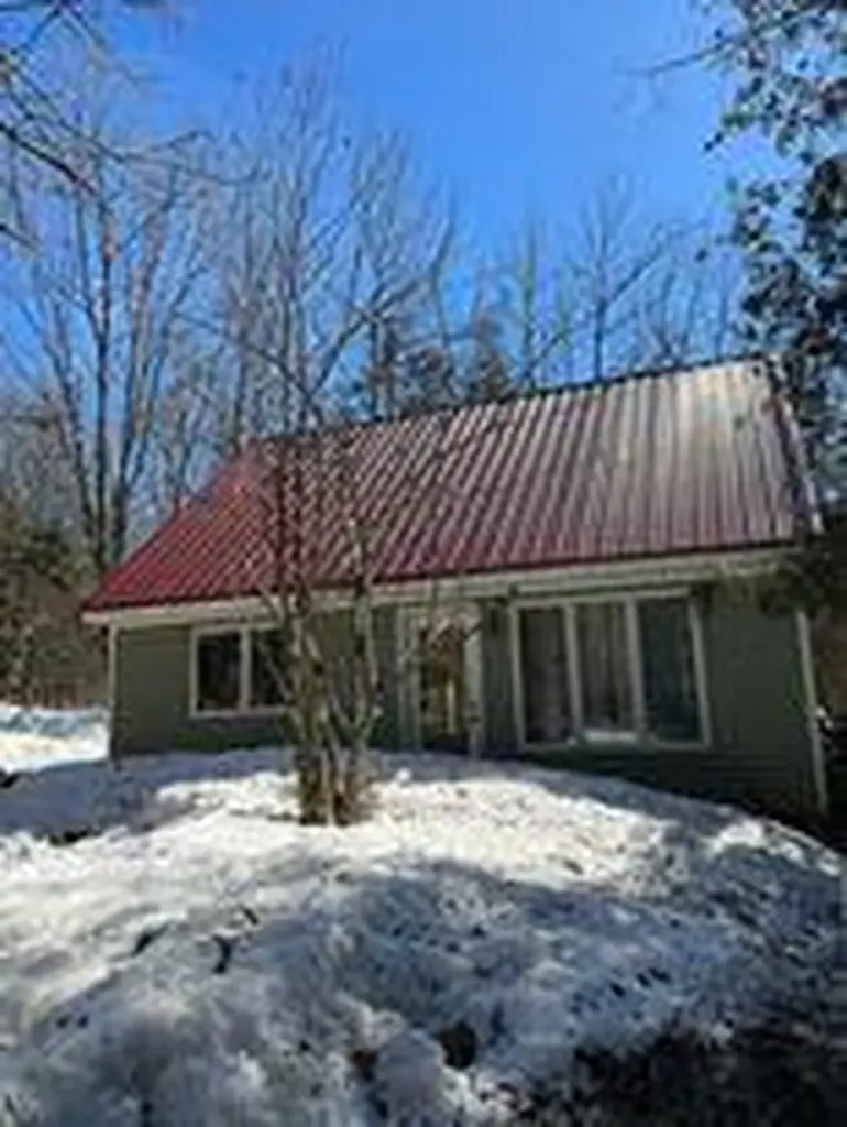 35 Mallard Drive Ripley ME 04930