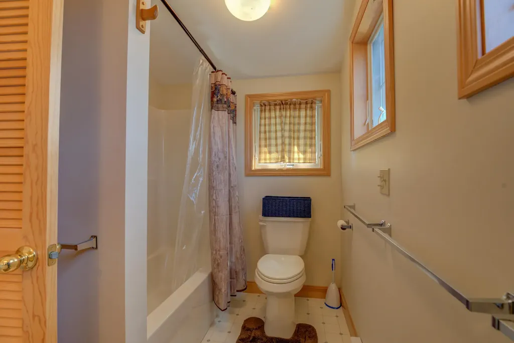 92 West Second Street North Berwick ME 03906