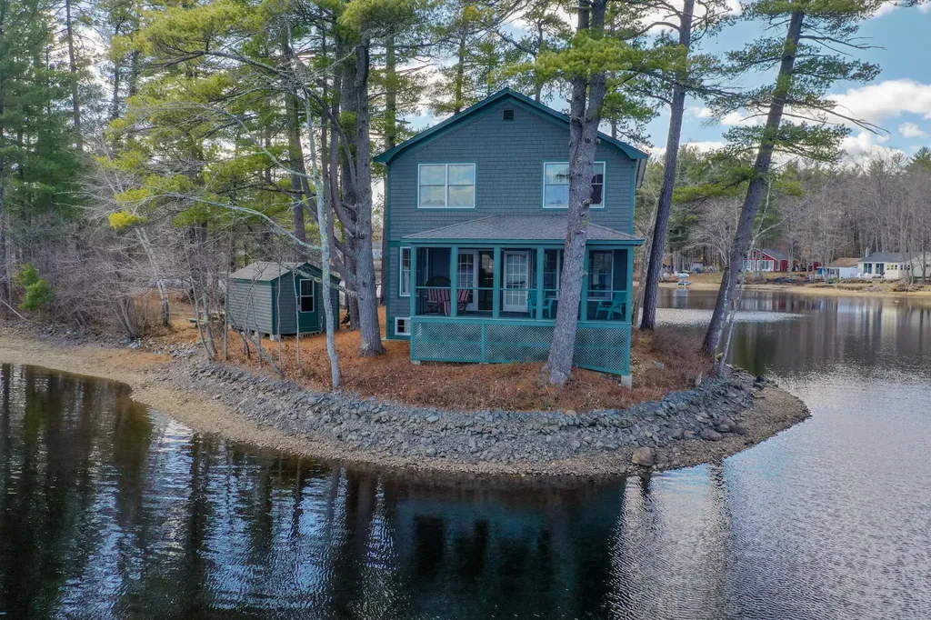 92 West Second Street North Berwick ME 03906