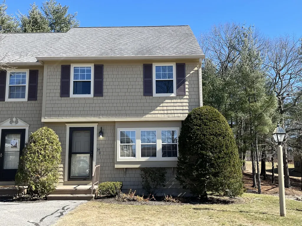14 Royal Oaks Drive Auburn ME 04210