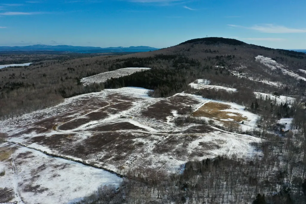 00 Range Road Blue Hill ME 04614
