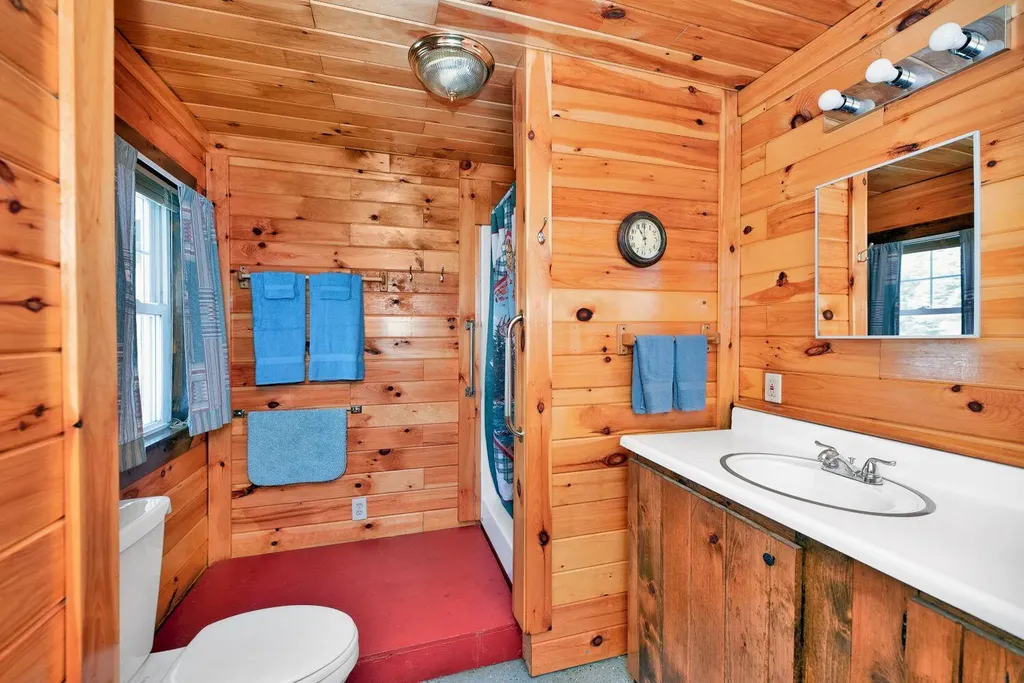 1112 Arnold Trail Eustis ME 04936