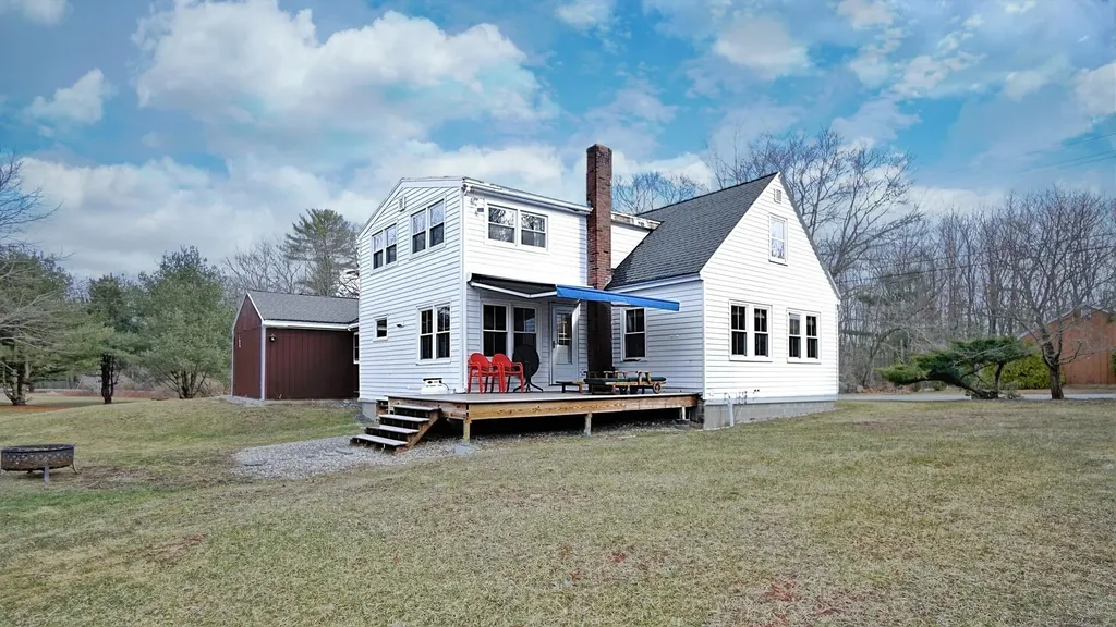 82 Whitten Hill Road Kennebunkport ME 04046