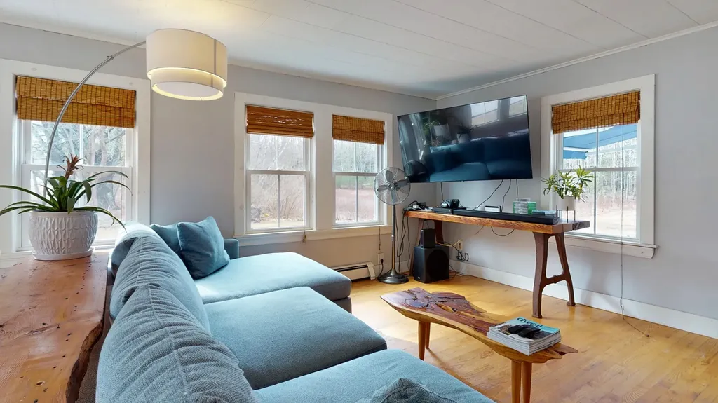 82 Whitten Hill Road Kennebunkport ME 04046