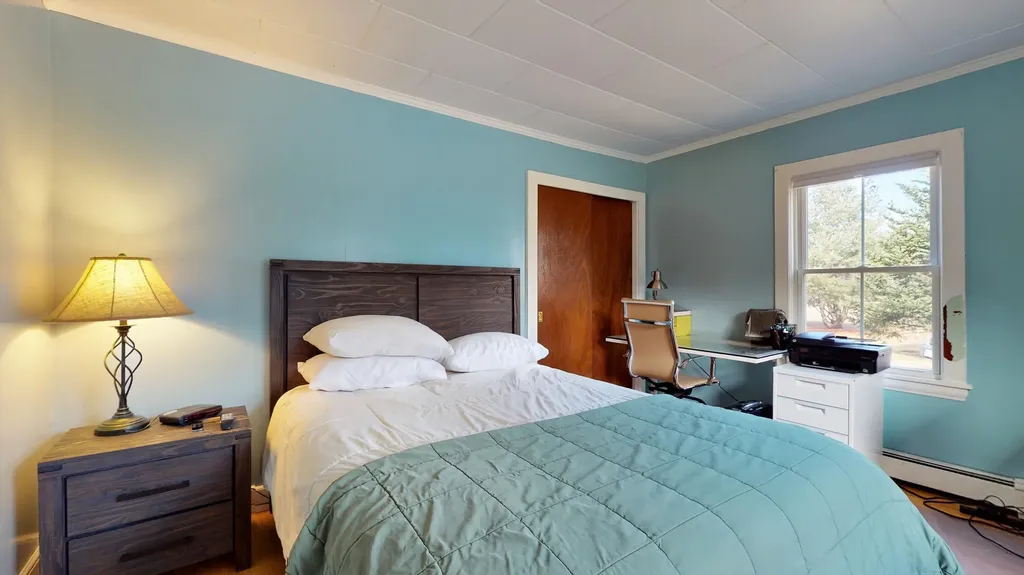 82 Whitten Hill Road Kennebunkport ME 04046