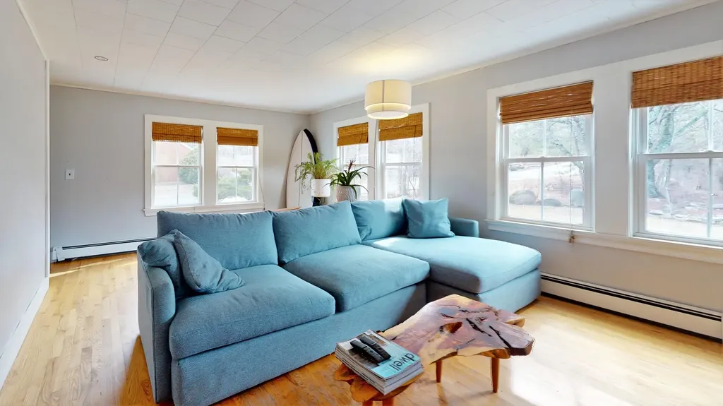 82 Whitten Hill Road Kennebunkport ME 04046