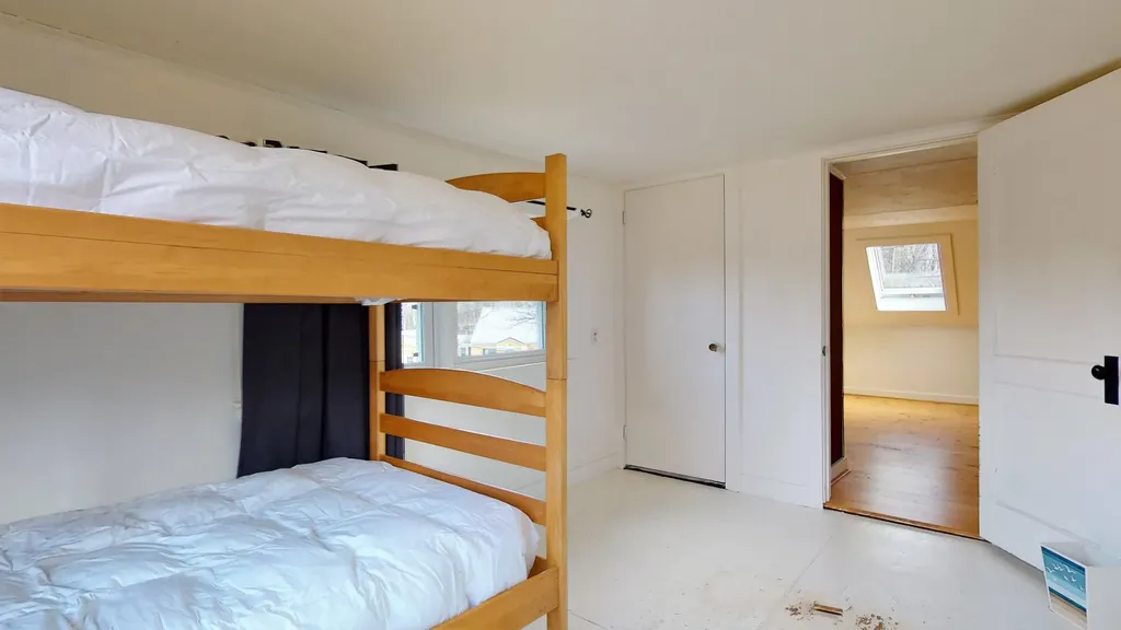 82 Whitten Hill Road Kennebunkport ME 04046