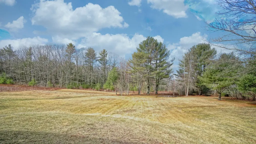 82 Whitten Hill Road Kennebunkport ME 04046